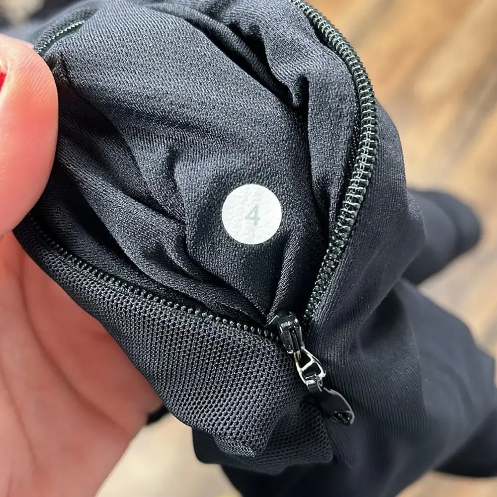 Lululemon‎ Stop at Nothing Black Crop.